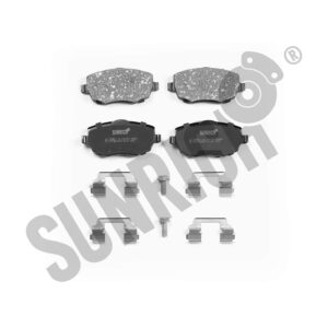 KLOCKI HAMULCOWE SUNRICH PRZÓD SR0621.02-1592