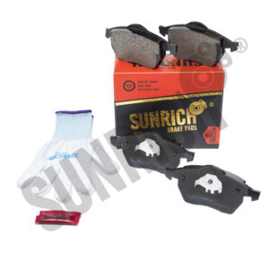 KLOCKI HAMULCOWE SUNRICH PRZÓD SR0640.04-1275