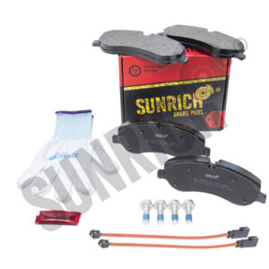 KLOCKI HAMULCOWE SUNRICH PRZÓD SR0649.01-1967